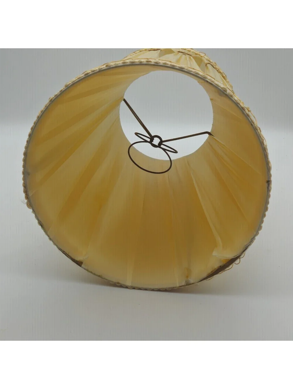 VINTAGE HOLLYWOOD REGENCY PINCH PLEATED GOLD TRIM DRUM LAMP SHADE 8